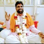 पंडित अनिल रूद्र महाराज भोपाल वाले के मुखारविंद से संगीत भक्तिमय भागवत महापुराण कथा वाचन किया जा रहा हैं, कथा सुनने पहुंच रहे हैं, भक्त