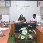 कलेक्टर भदौरिया के निर्देशः निर्माण कार्य समय-सीमा में हों पूरे, गुणवत्ता में कमी पर होगी वसूली    